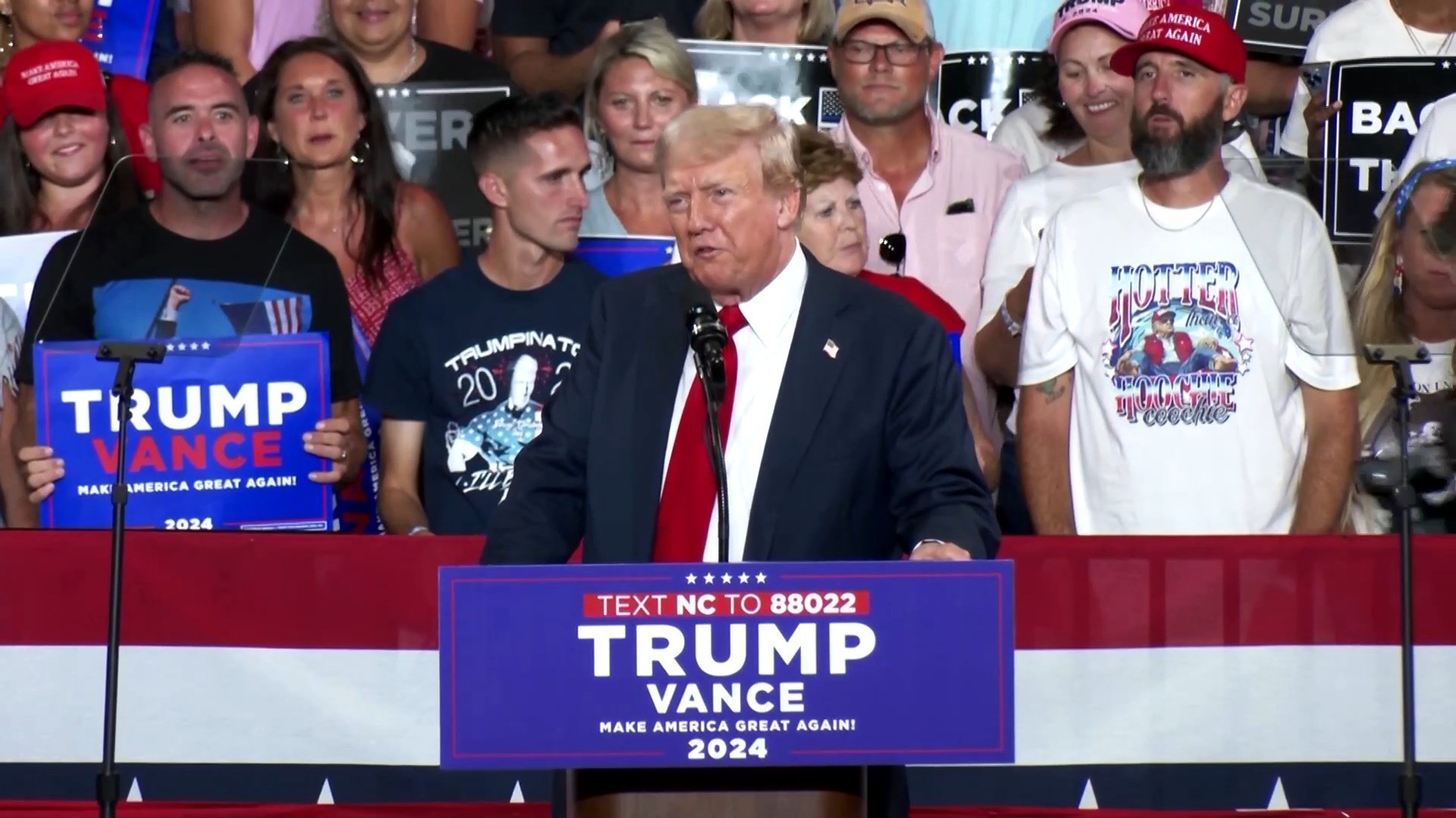 Trump Lambasts Harris on Immigration, Border in North Carolina Rally